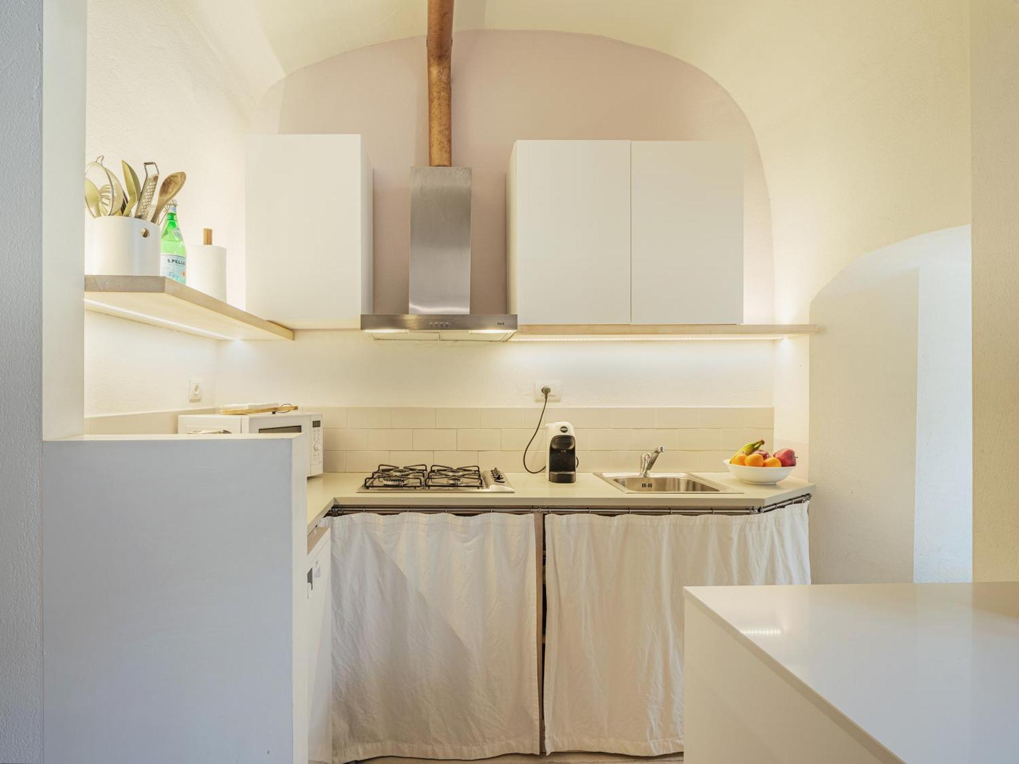 Residenza Degli Artisti Apartments Лука Екстериор снимка