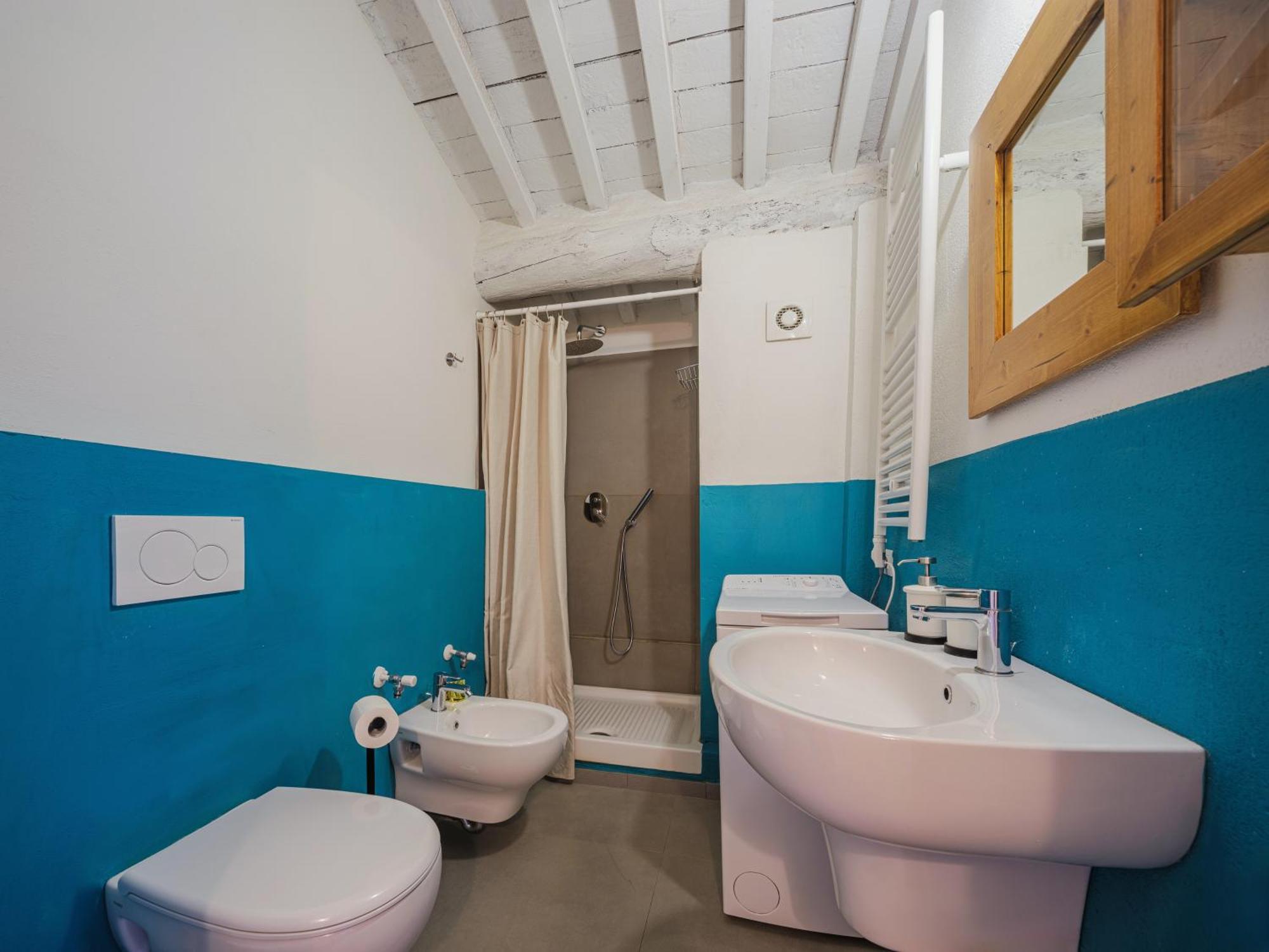 Residenza Degli Artisti Apartments Лука Екстериор снимка