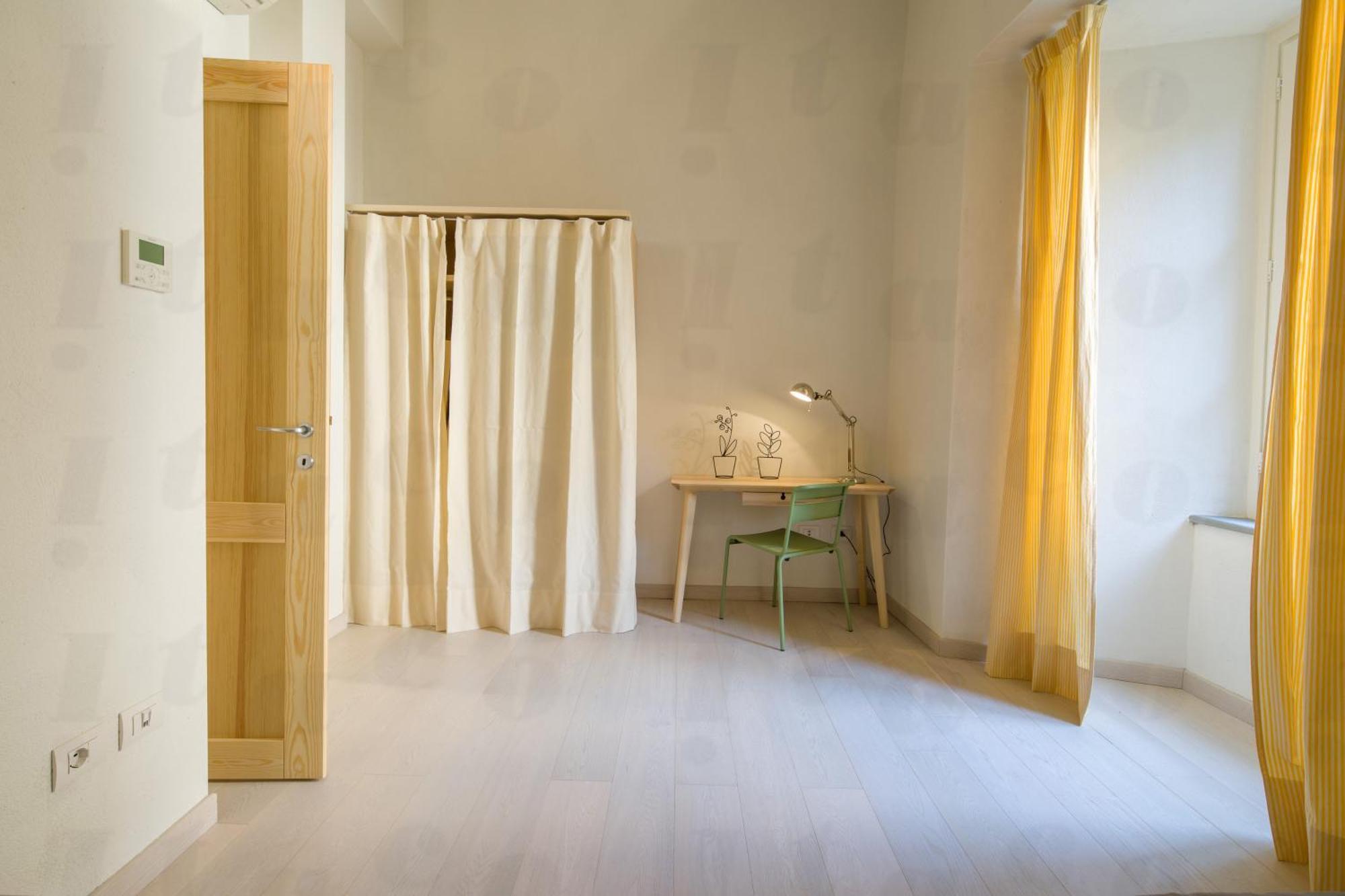 Residenza Degli Artisti Apartments Лука Екстериор снимка